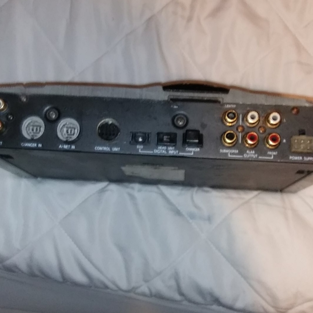 Alpine digital audio processer - Picture 7 of 12